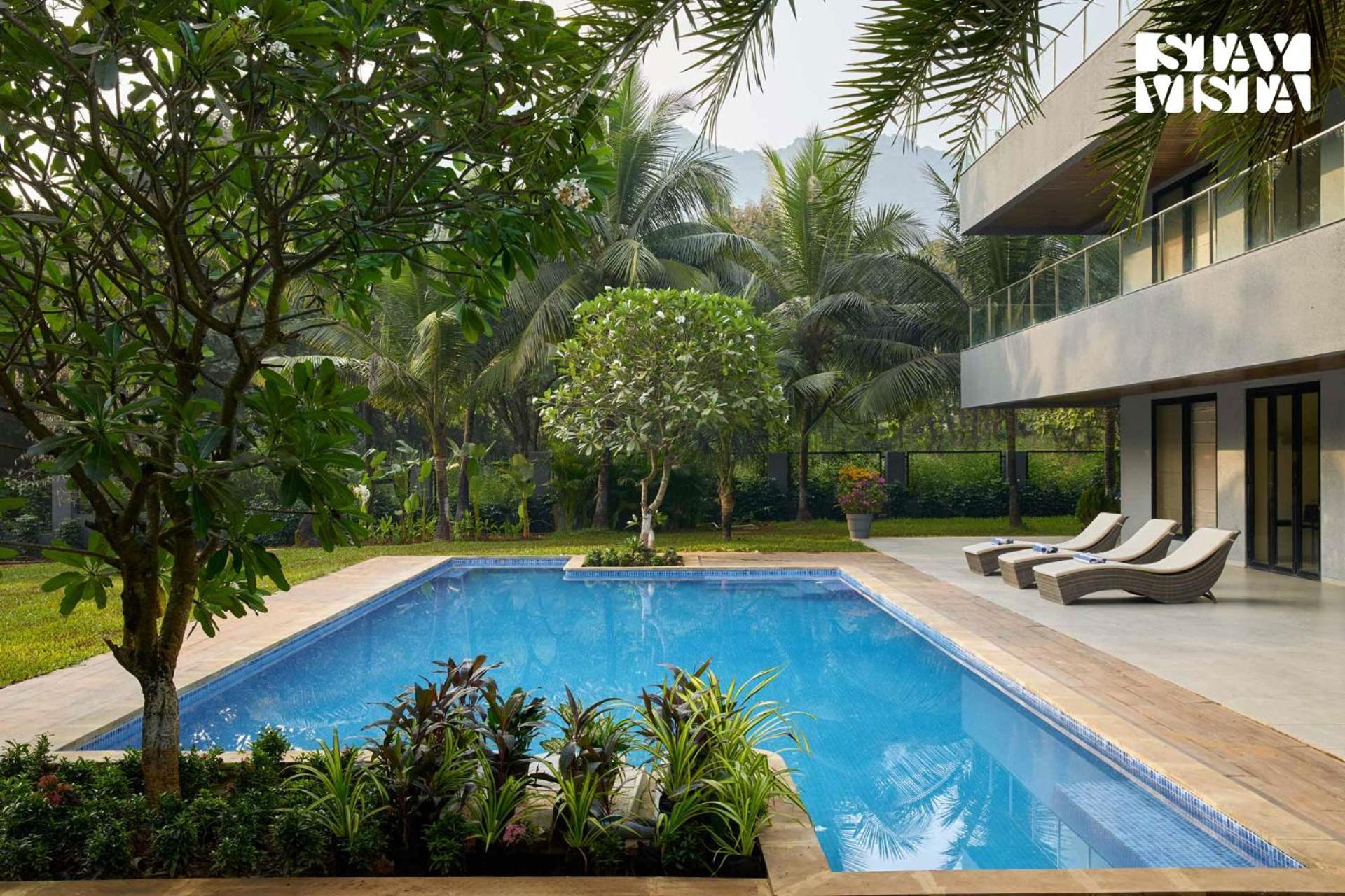 Reflection House By Stayvista With Pool, Terrace Bar, Indoor Games & Exquisite Interiors In A Nutshell 阿里巴格 外观 照片